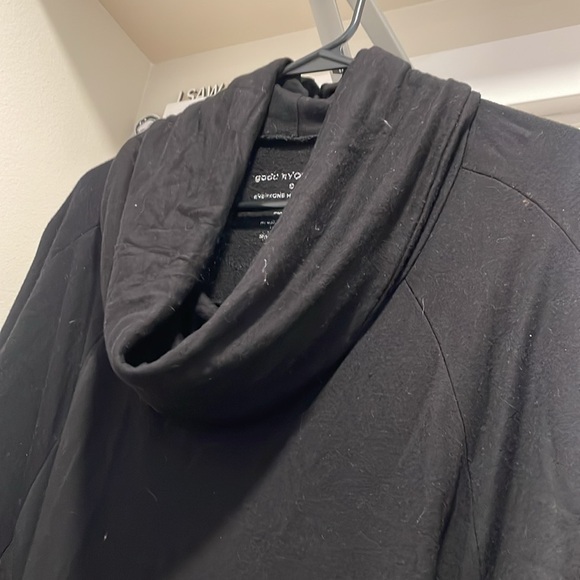 Big neck turtleneck shirt - Picture 2 of 5